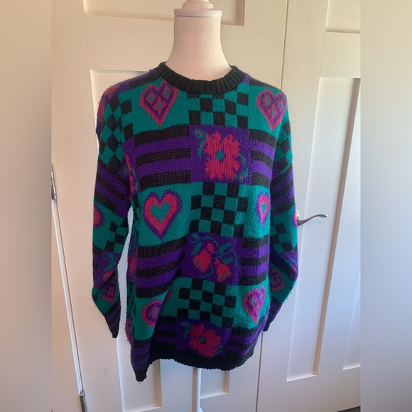 Vintage Sweaters - Vintage Graphic Women’s Sweater Size Large